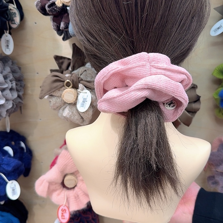 粉色蝴蝶结毛线发圈12