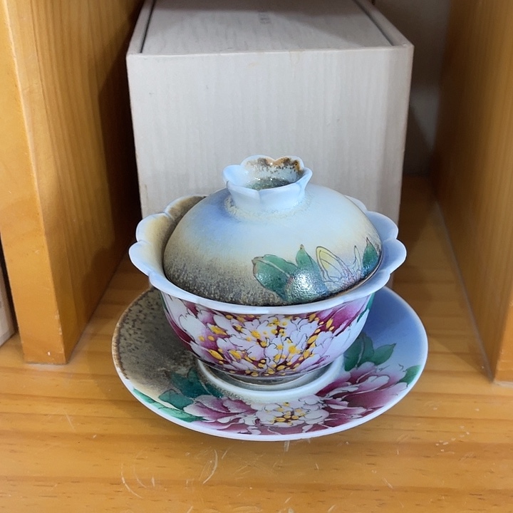 瓷片福利待遇多多哦哦哦