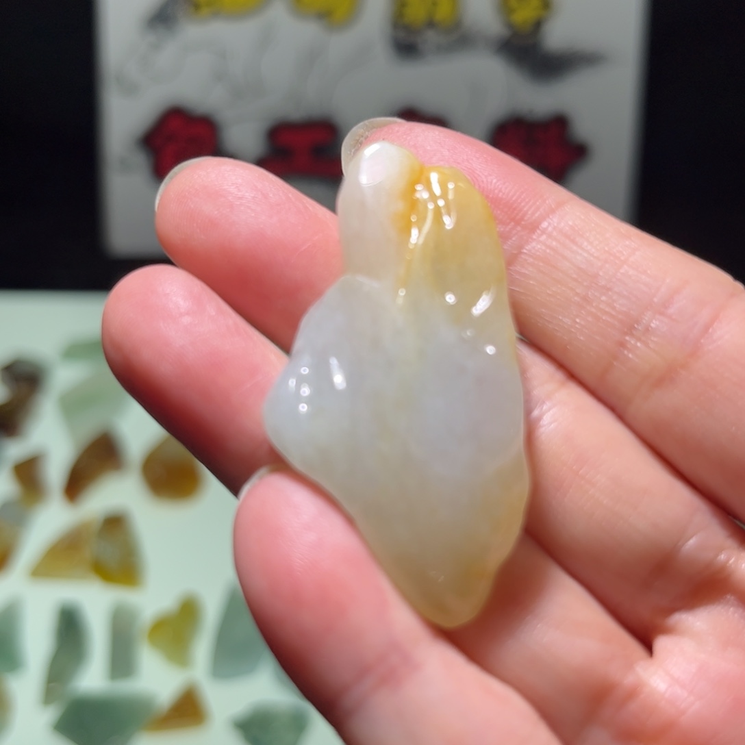 定制翡翠未镶嵌特色翡翠片料