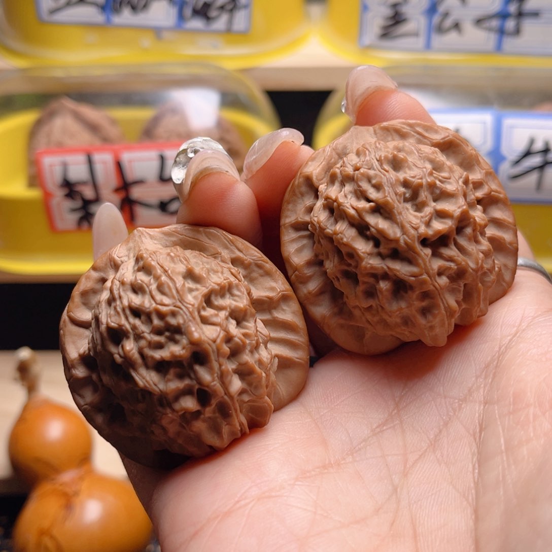 文玩核桃把件马老四