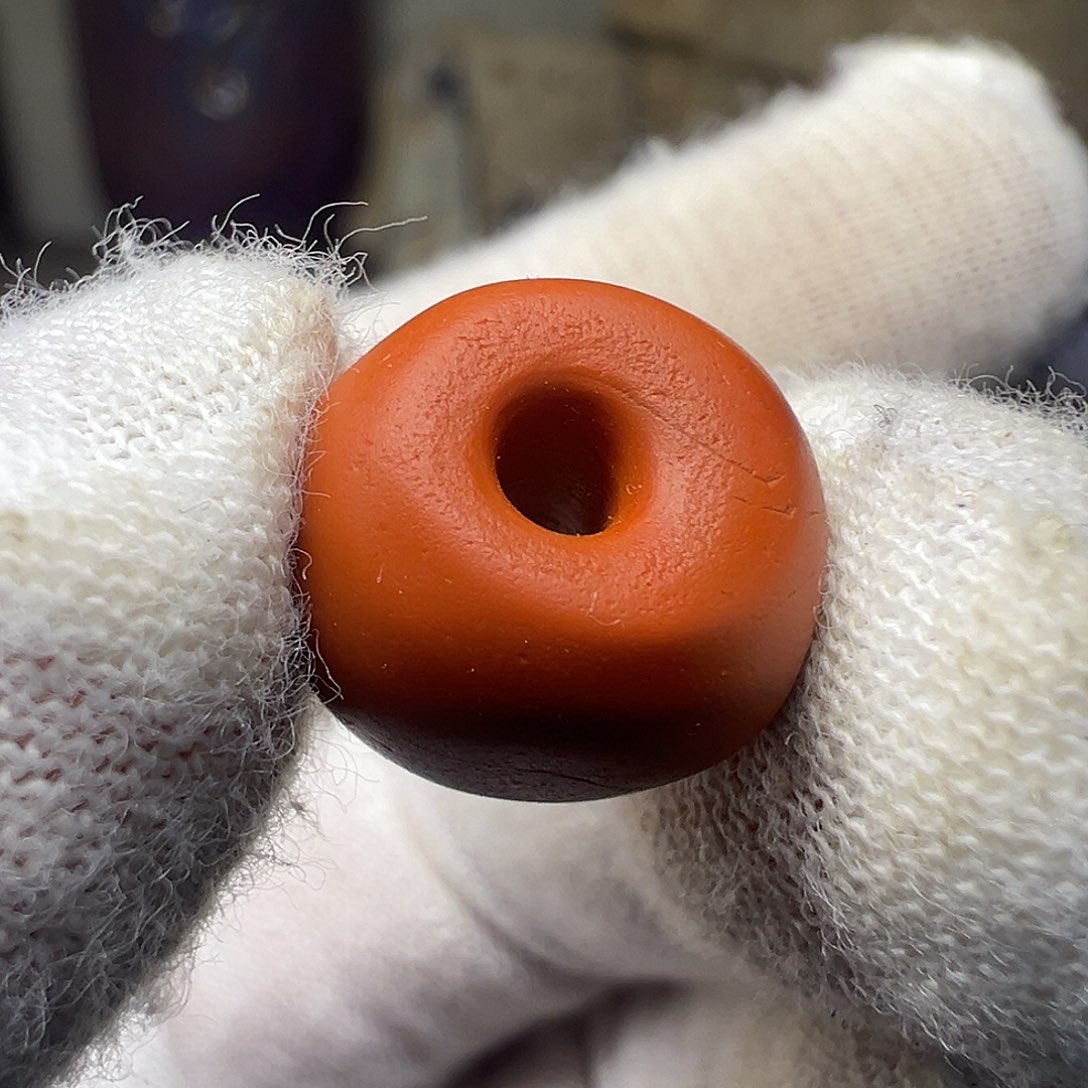 雨***虹和田玉未镶嵌颈饰