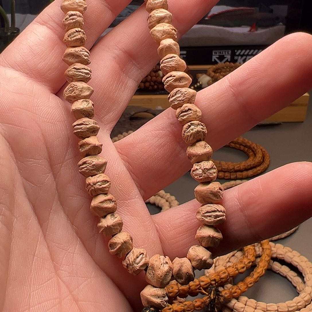 柏香籽/百香籽手串?****@