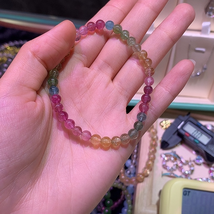 思***妈手串未镶嵌碧玺拍8单不返运费