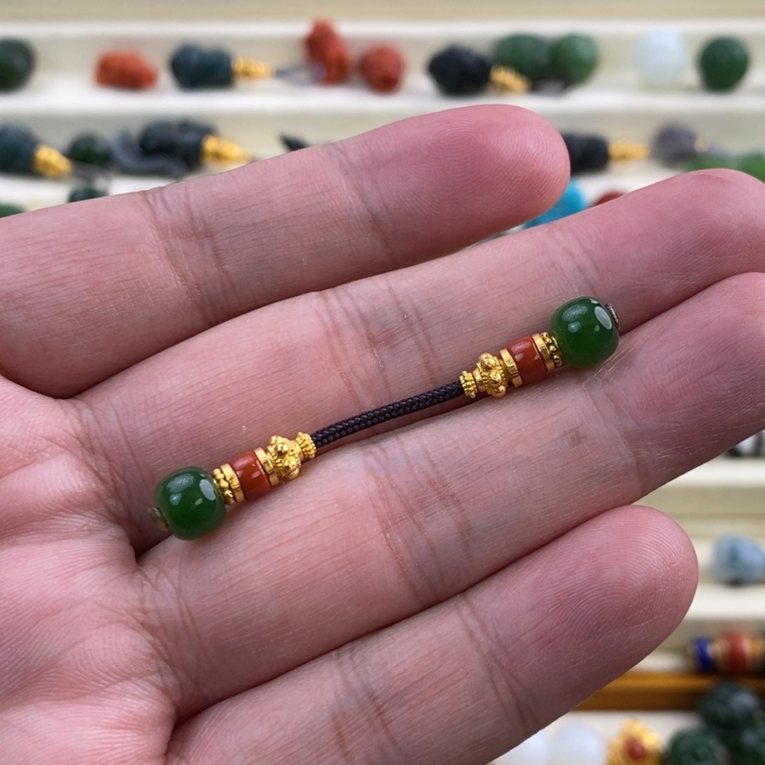 和田玉（碧玉）颈饰18K金镶嵌