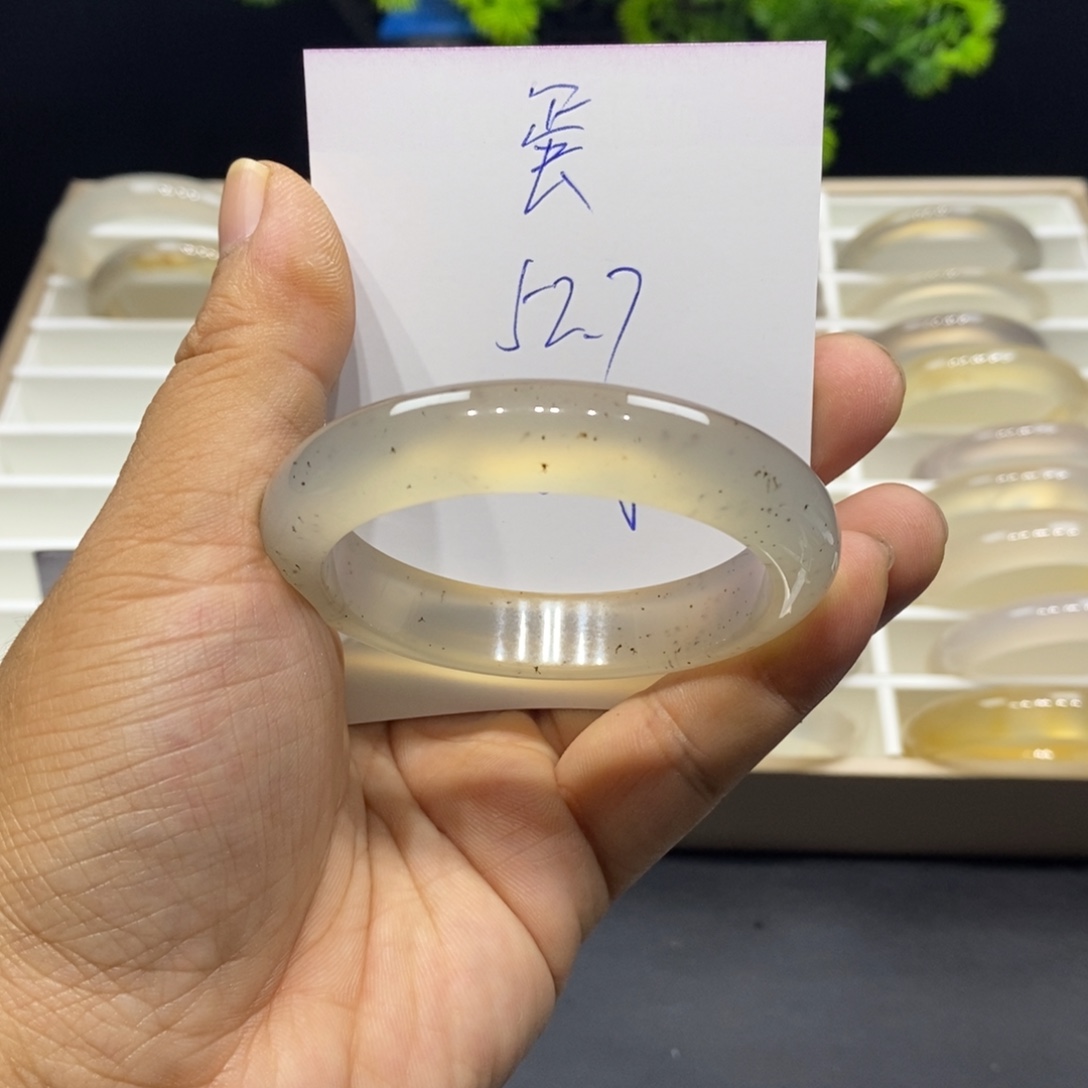 *****玛瑙/玉髓未镶嵌手镯