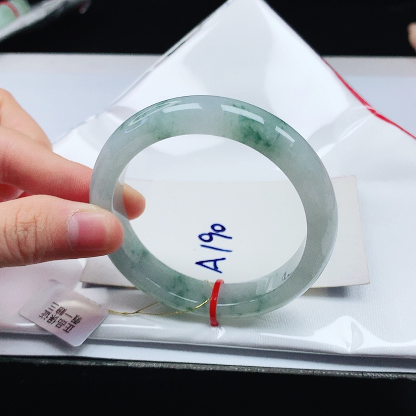 【闪购商品】翡翠手镯未镶嵌天然缅甸a货手镯53