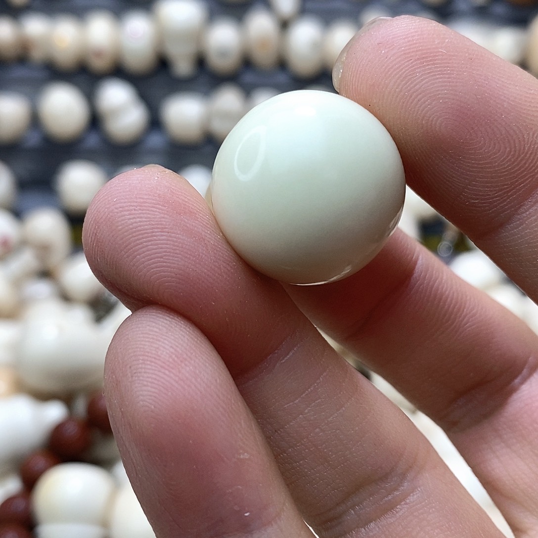 卡***吊坠菩提根/象牙果