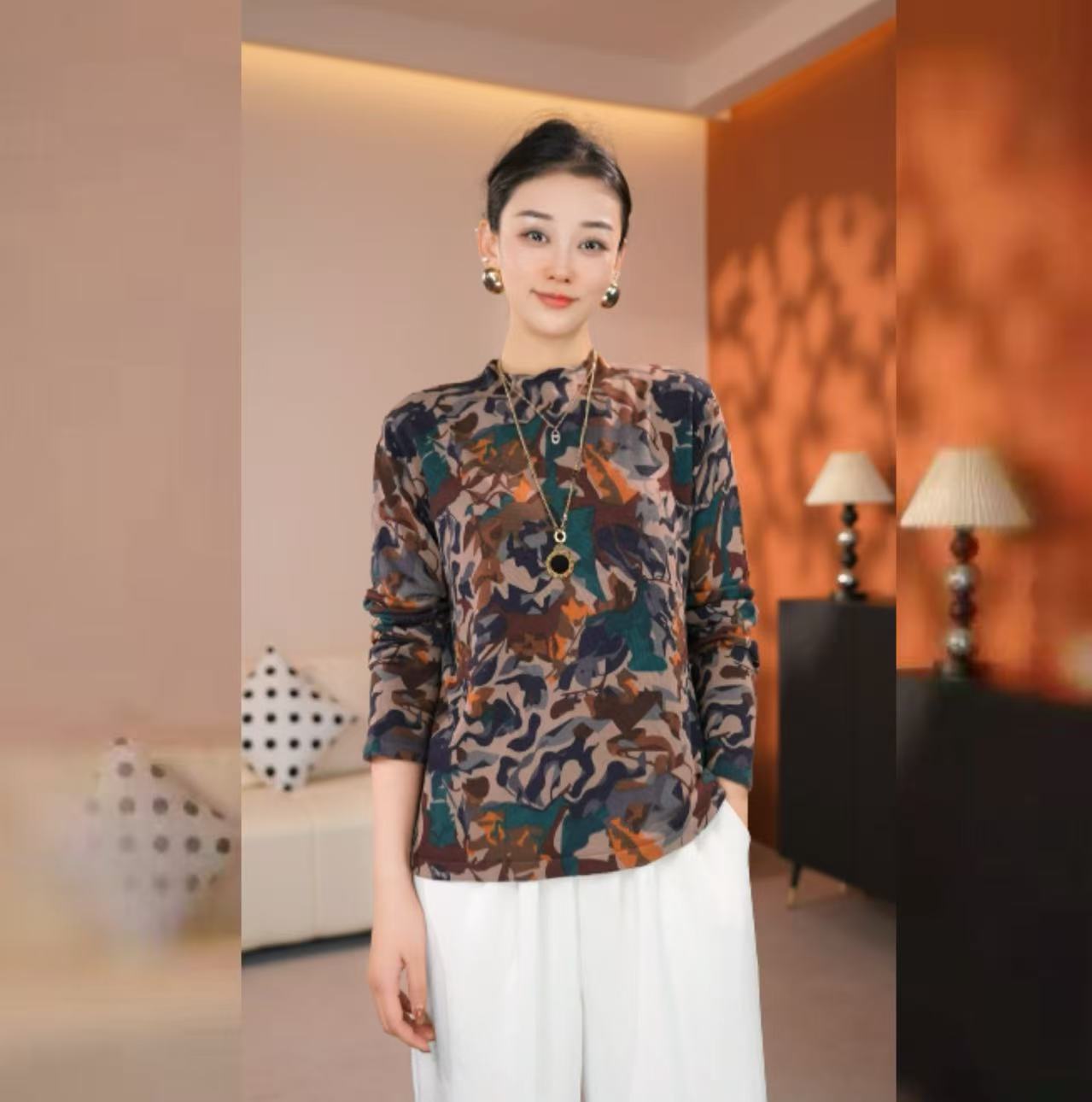 Q长袖栖木 秋冬新款高级感遮肉显瘦半高领百搭宽松印花女羊毛上衣