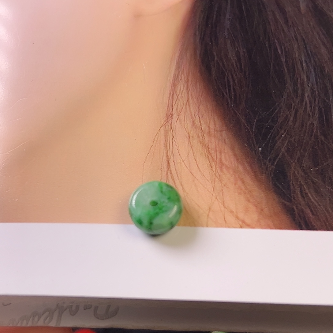 翡翠未镶嵌颈饰项坠