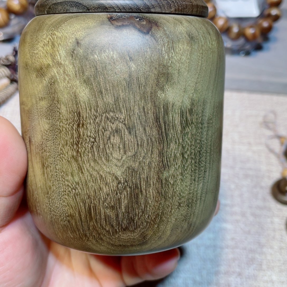 楠木（金丝楠）其他微瑕疵茶叶罐