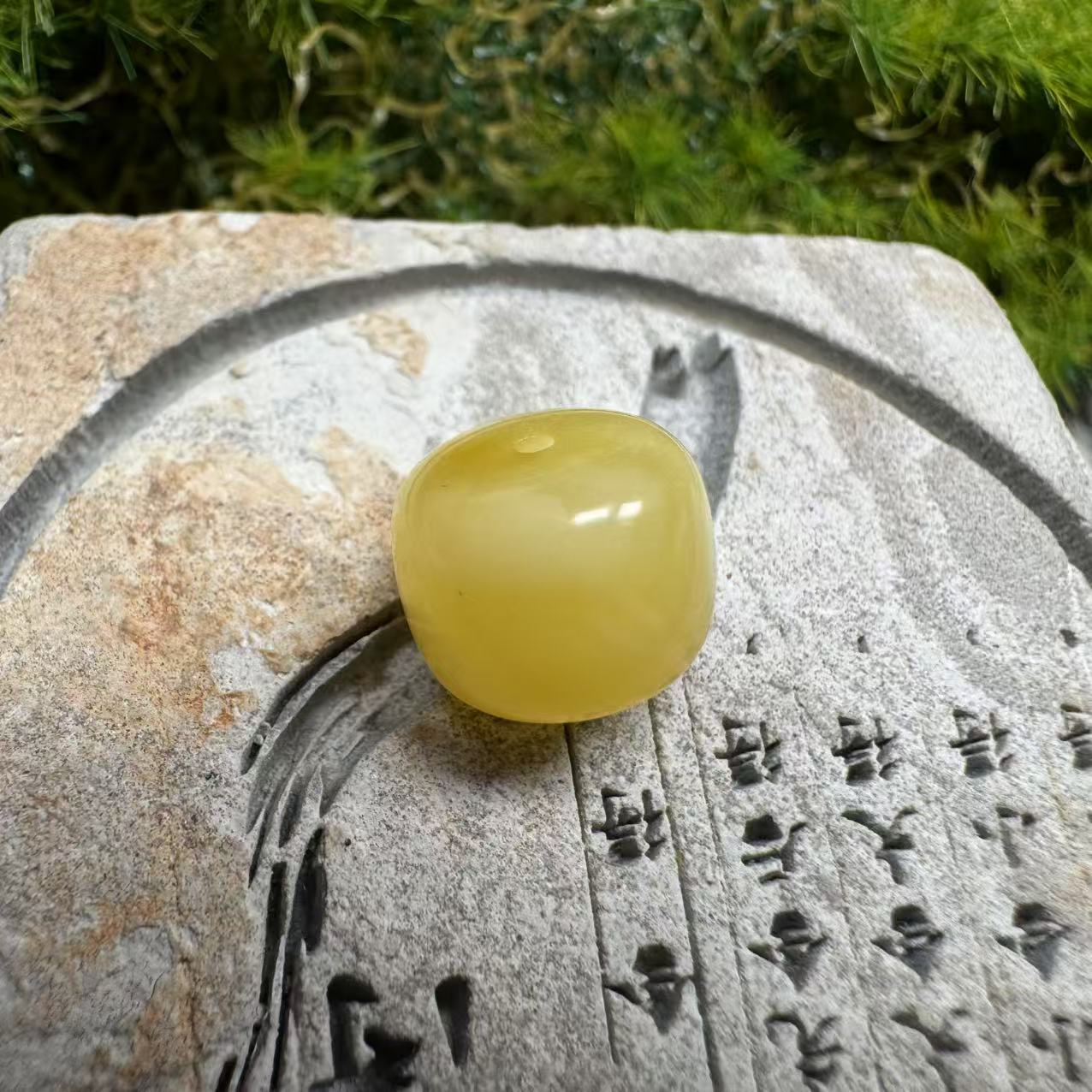 《小鱼文玩》精品俄料蜜蜡老型10mm左右一颗精工全品多样性发货