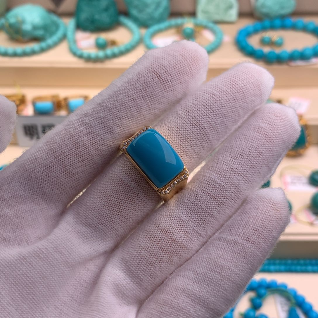 绿松石珠宝奇石18K金镶嵌