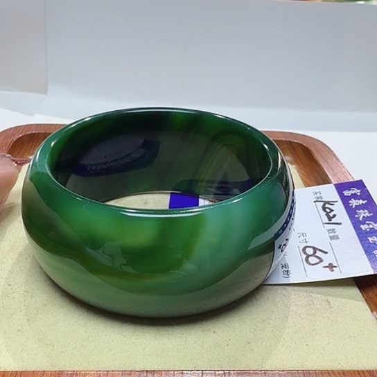玛瑙/玉髓手镯未镶嵌冰*