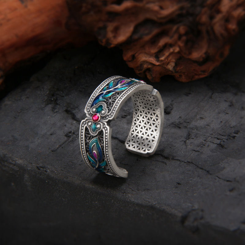 足银坊羽毛炫彩戒指镂空创意女民族风SK89