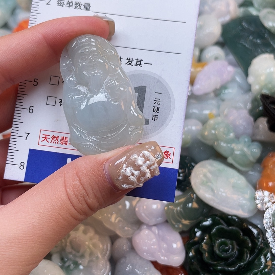 翡翠未镶嵌颈饰908