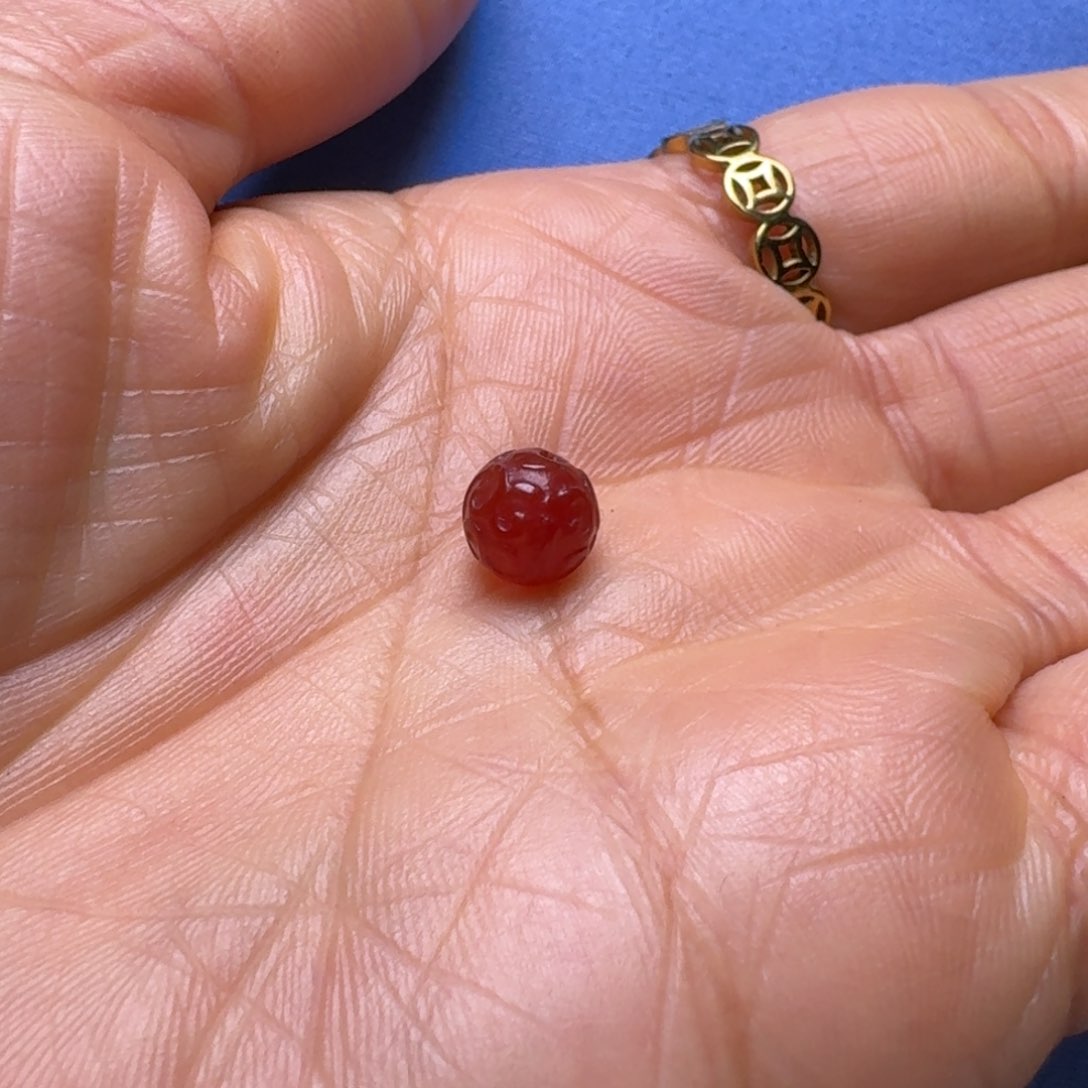 玛瑙/玉髓颈饰未镶嵌大**利