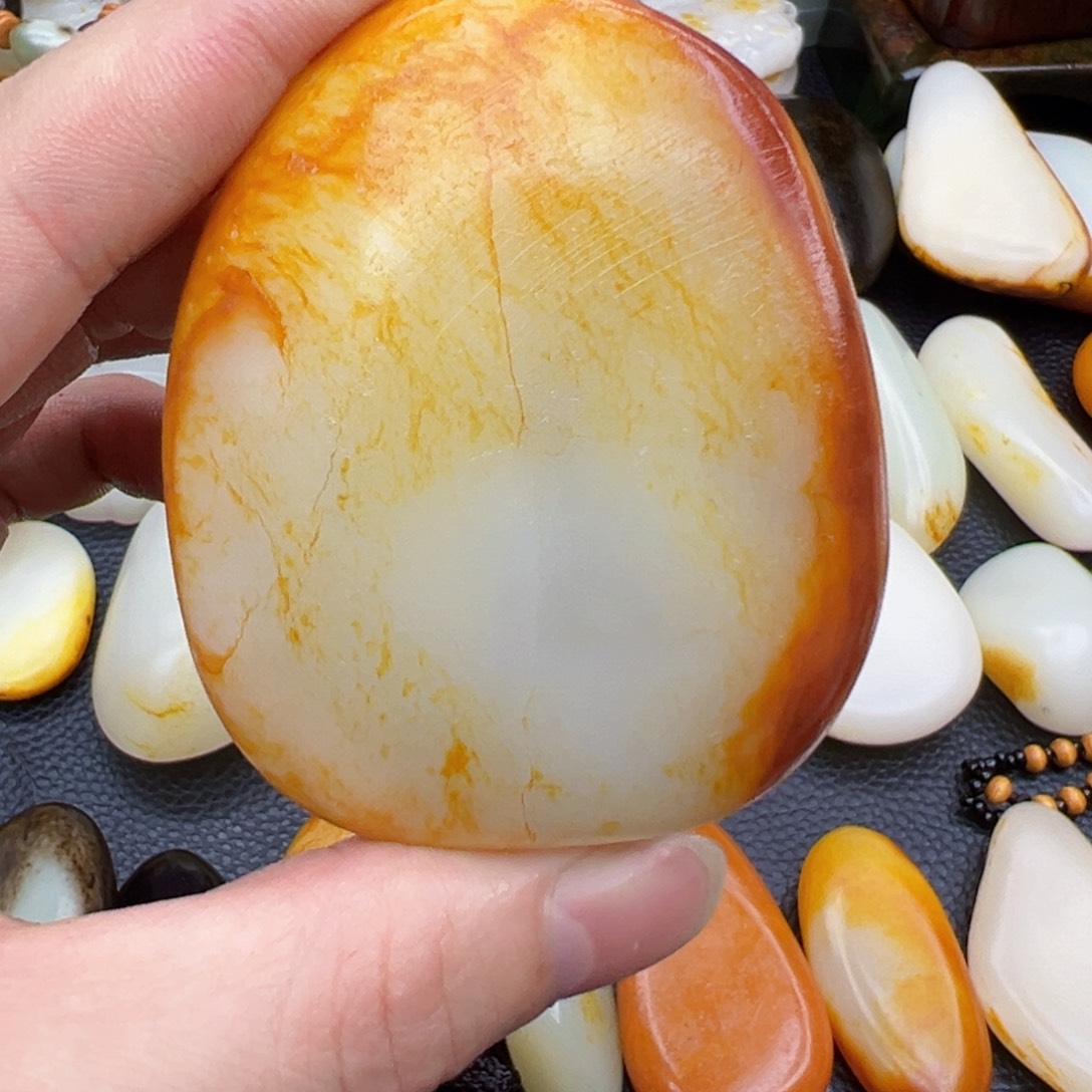 和田玉挂件未镶嵌