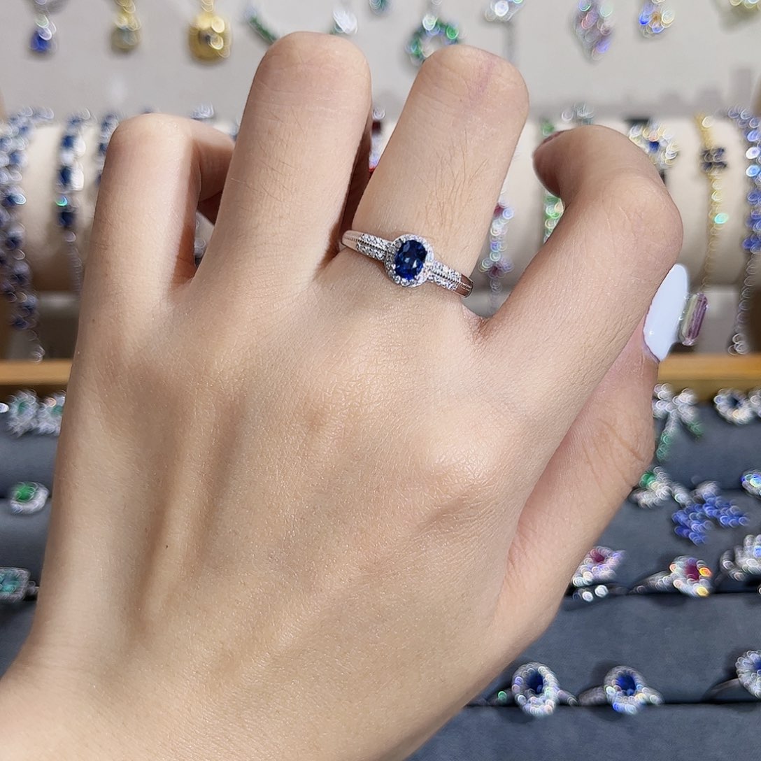 蓝宝石戒指银S925镶嵌