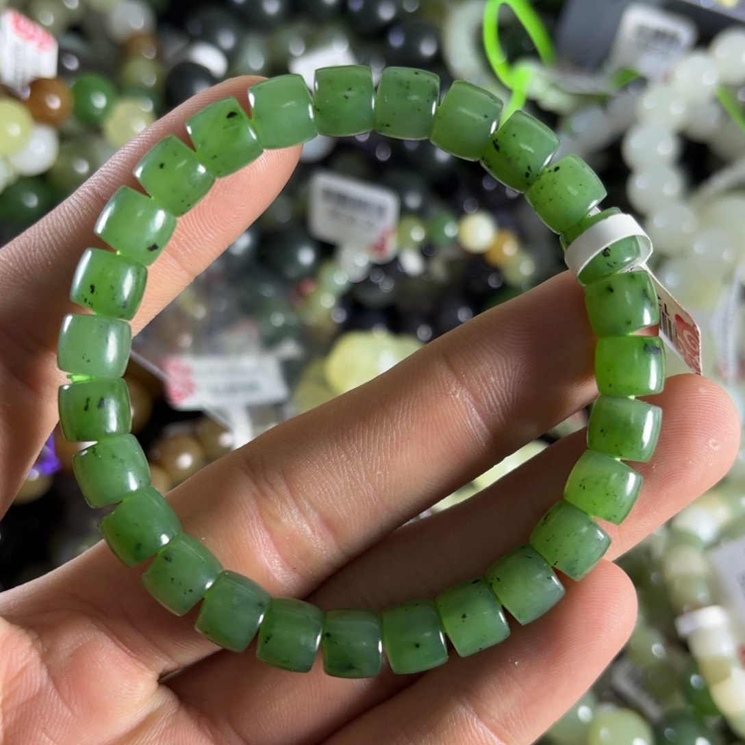 未镶嵌和田玉手链25