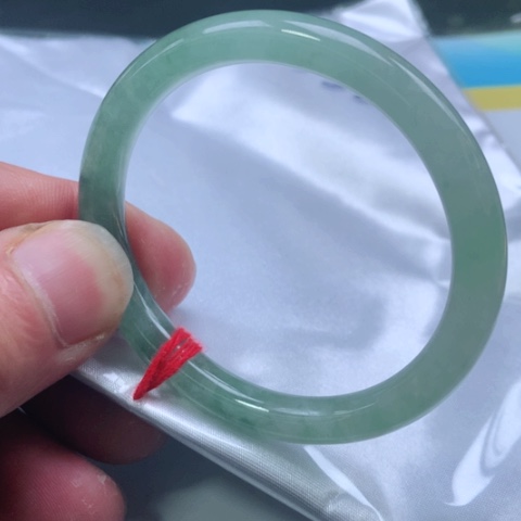 翡翠手镯（贵妃镯）未镶嵌0538号