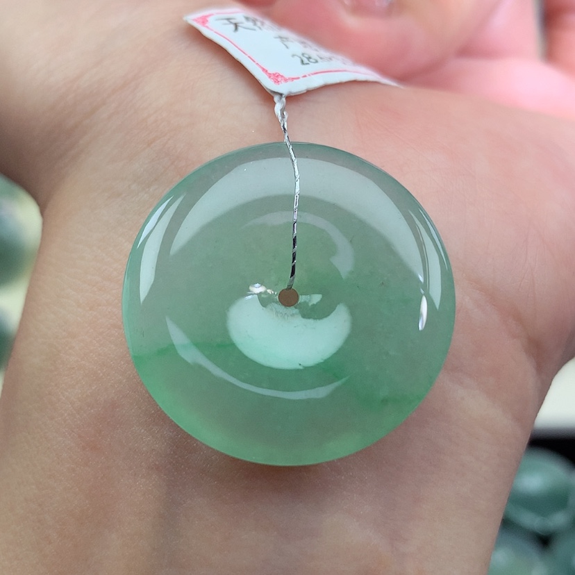 【闪购商品】翡翠未镶嵌吊坠(不含链)