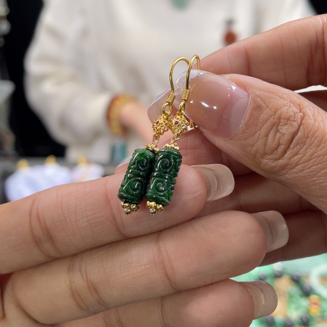 翡翠耳饰未镶嵌代编织