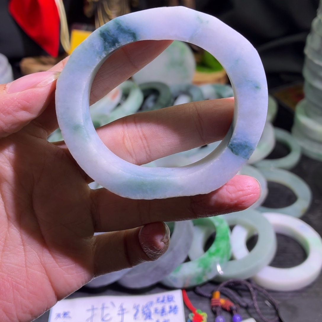 定制翡翠未镶嵌天然翡翠A货毛胚手镯定制