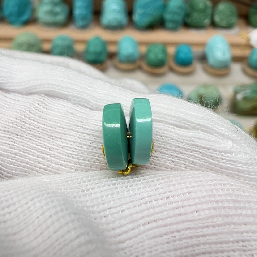 绿松石配饰未镶嵌