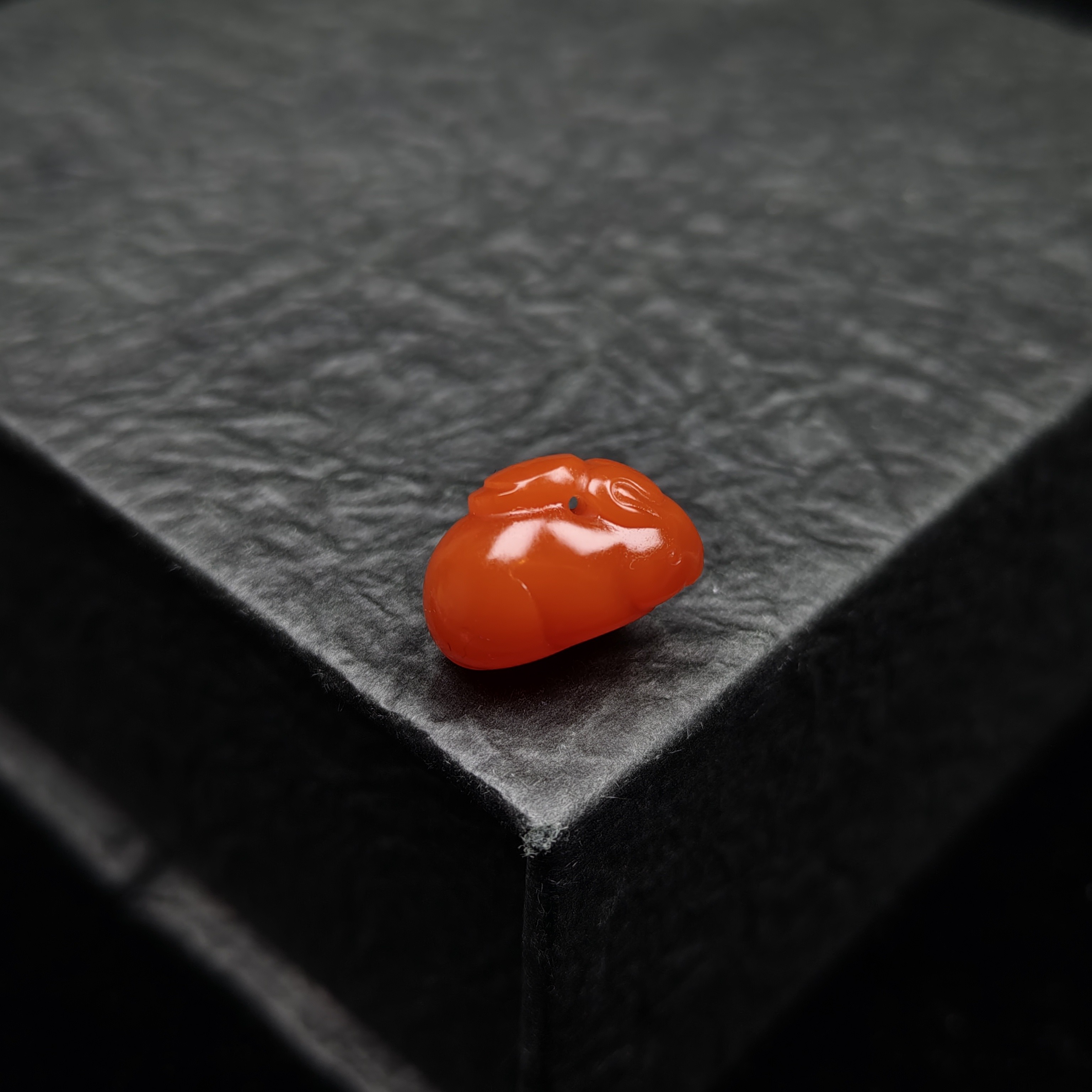 南红招财兔子雕刻配饰14.7×9.1×9.6 全品无暇