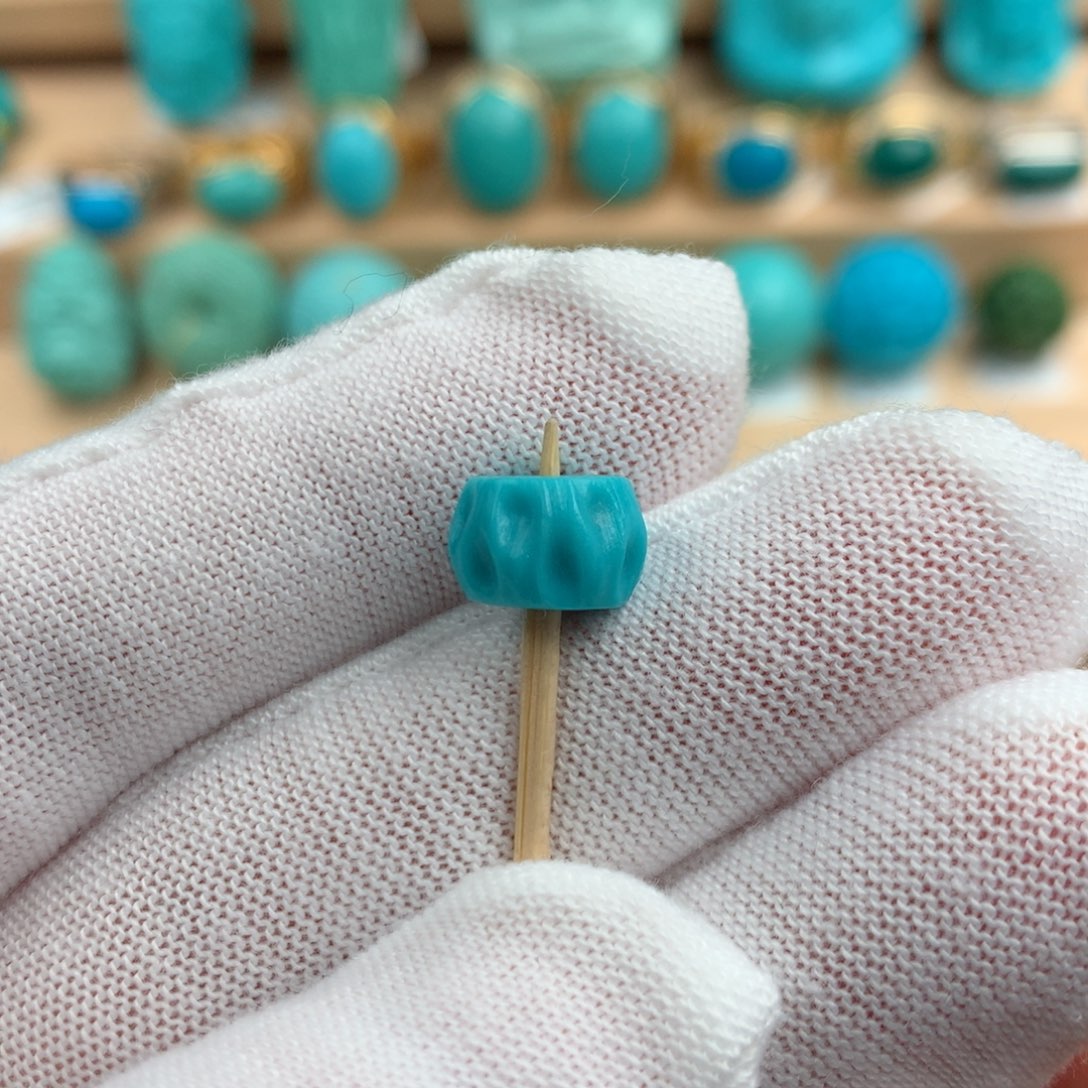 绿松石配饰未镶嵌9.4-6.3mm