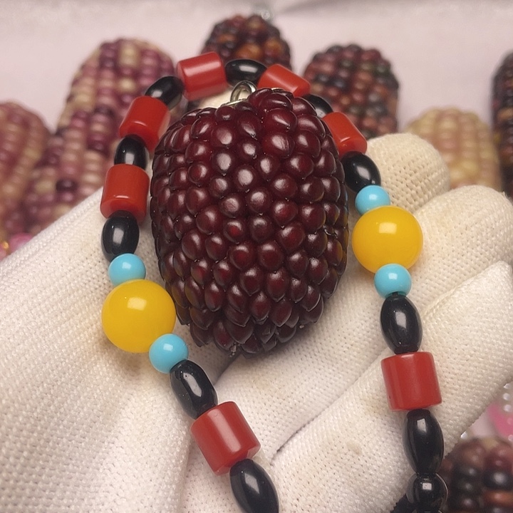 树脂制品文玩玉米制品把件