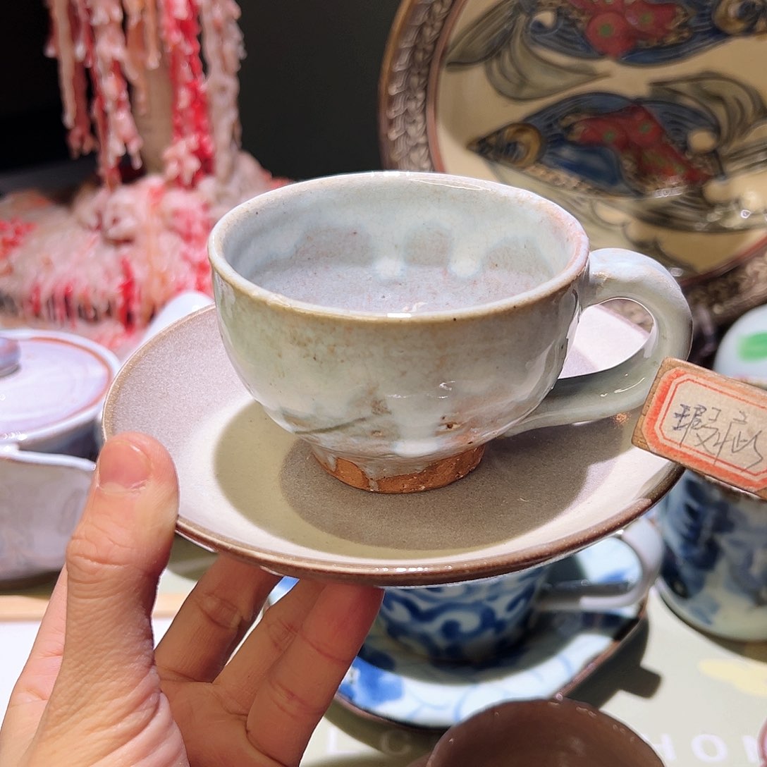 咖啡杯和茶杯是很配噢哦喜欢