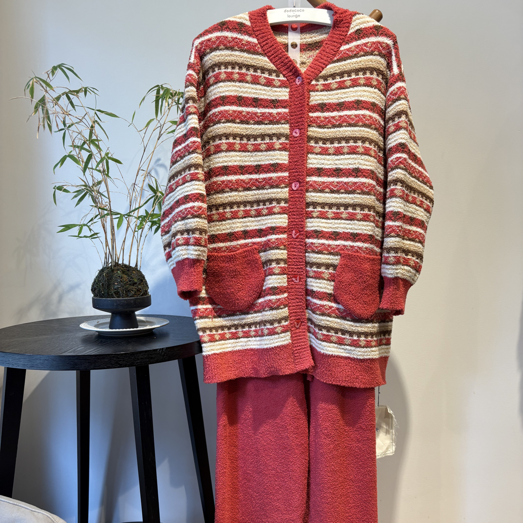 252-148朵朵开衫印花条纹V领羽毛绒秋冬新款中长休闲家居服套装