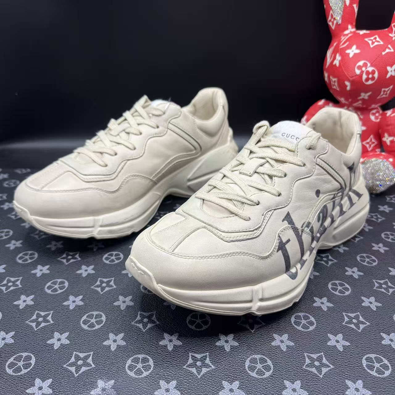 95新 GUCCI/古驰 白色做脏做旧休闲舒适老爹鞋42.5欧码bnljm021