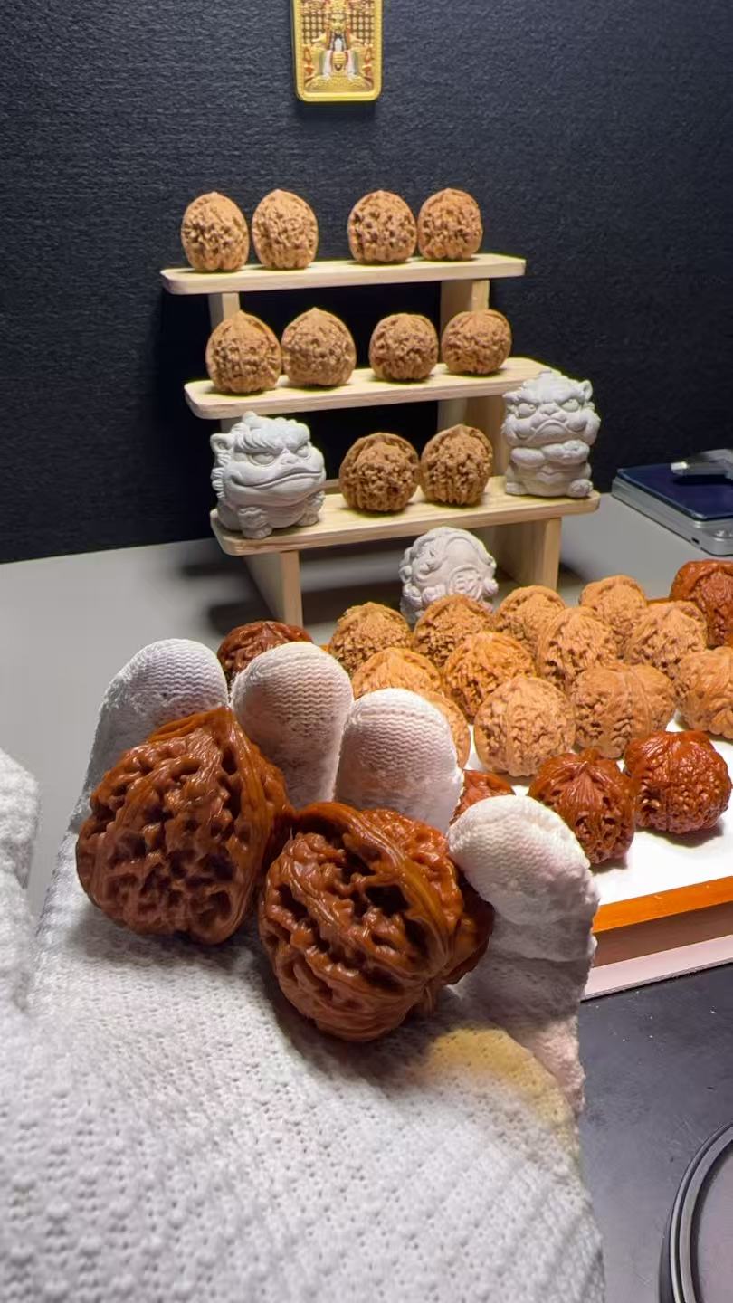 文玩核桃凤凰台39