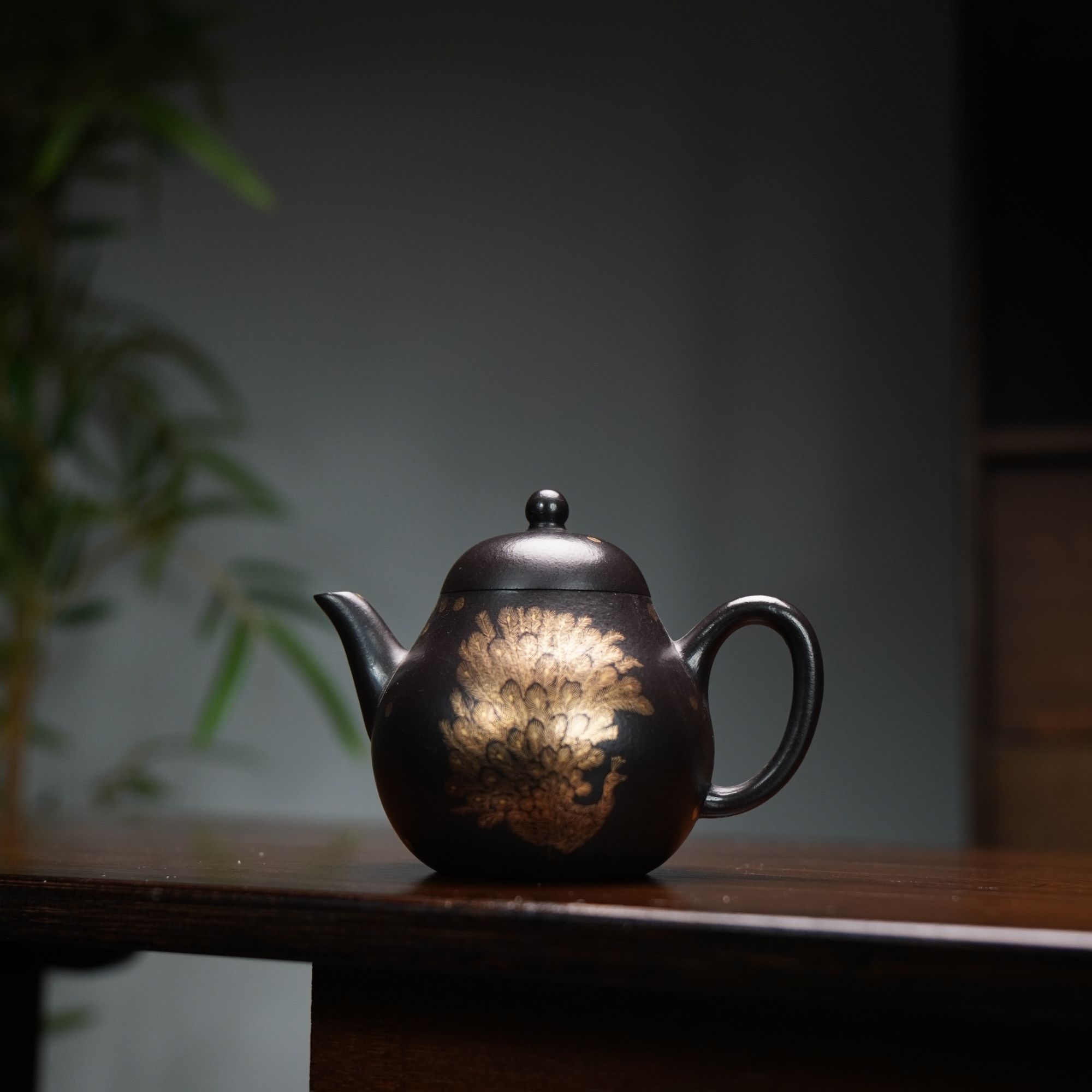 名称：J5250JS朱泥悟灰还原烧梨形160cc紫砂壶