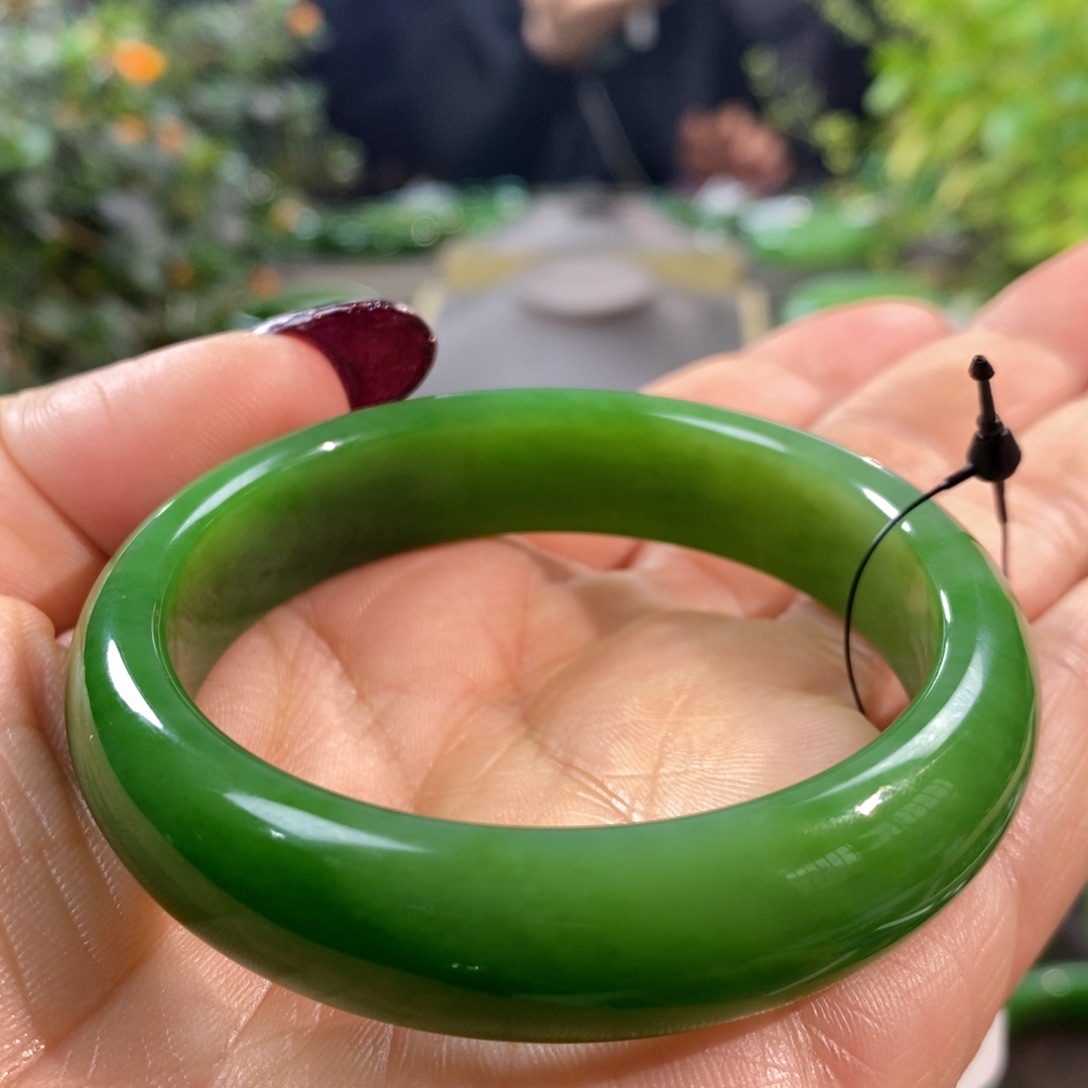 和田玉（碧玉）手镯未镶嵌