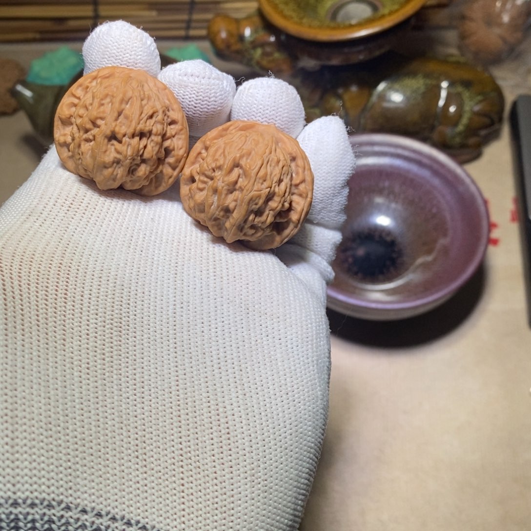 文玩核桃吊坠33红豆