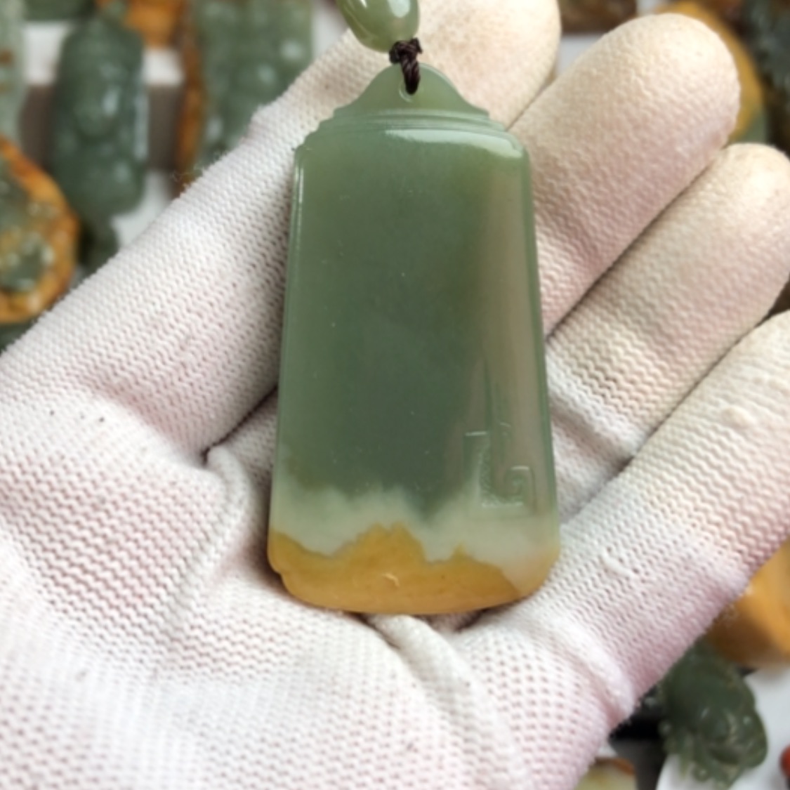 【闪购商品】岫岩河磨玉（透闪石质玉）挂件未镶嵌Y****2