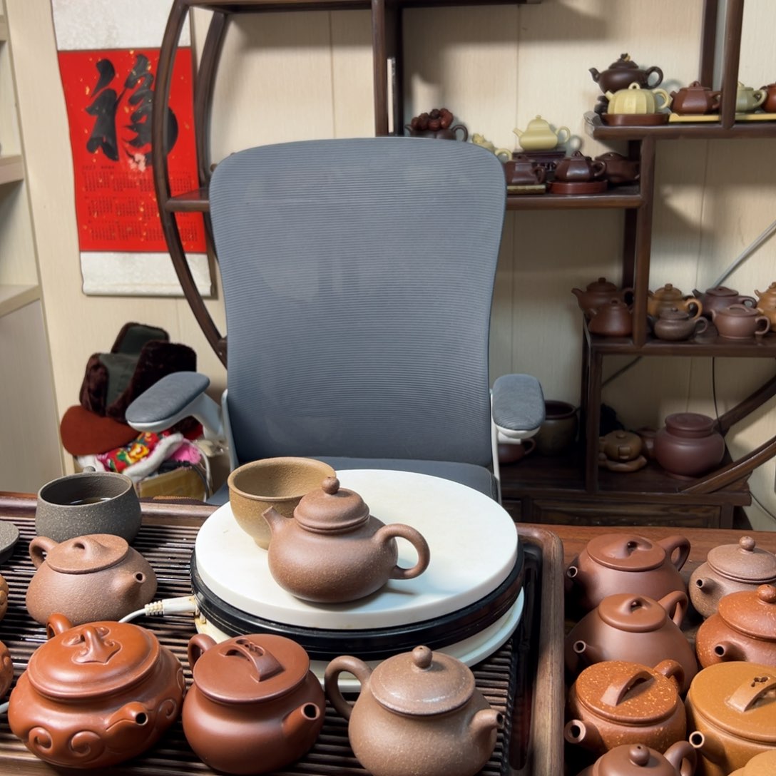 紫砂茶壶五彩段泥容天170