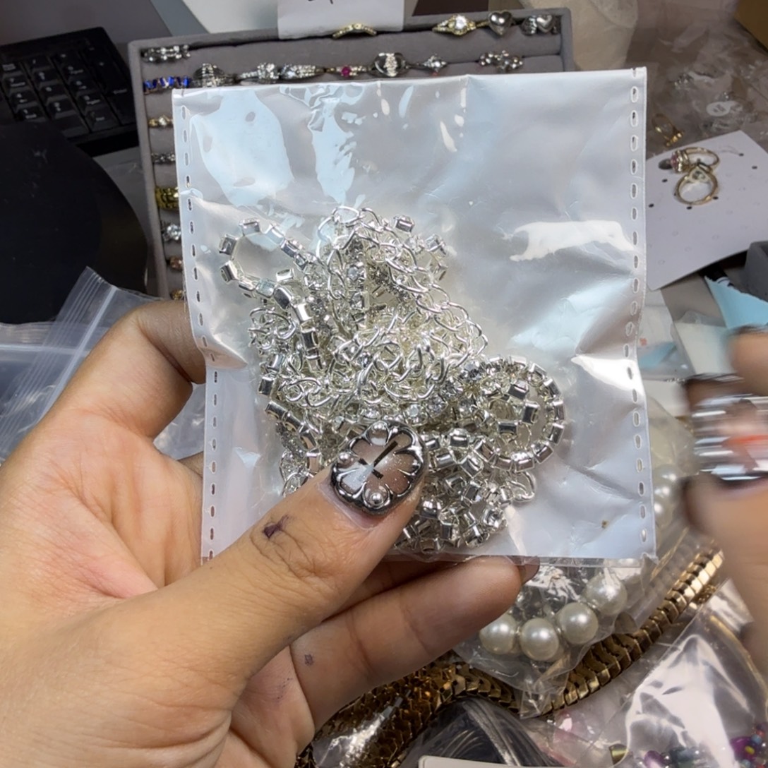 琉璃钛钢合金哈哈哈哈