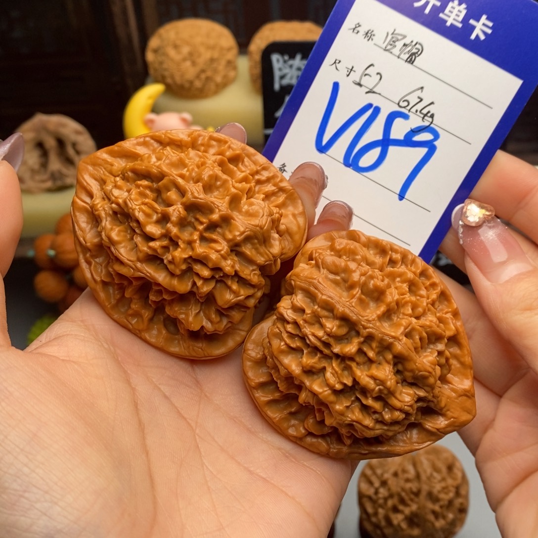 亚***比吊坠文玩核桃官帽