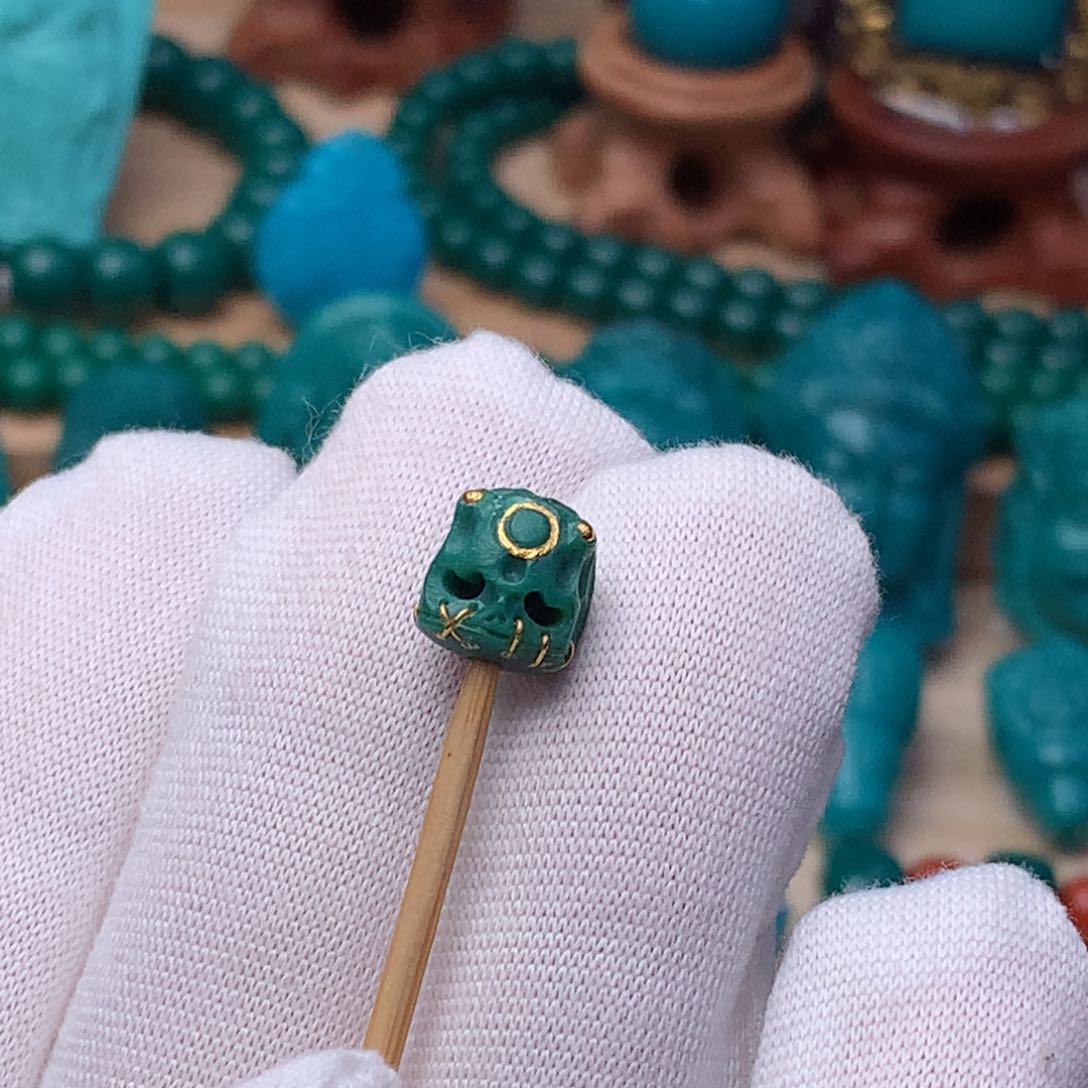 绿松石珠宝奇石未镶嵌8.5mm
