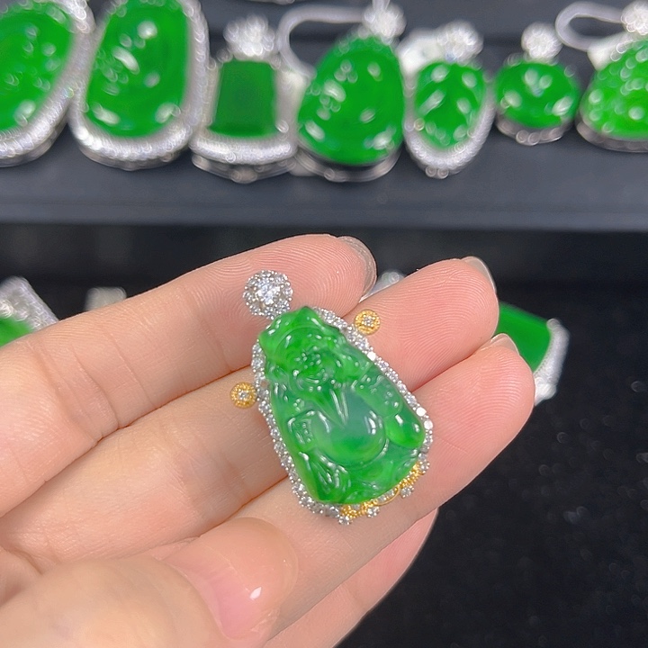 吊坠(不含链)银S925镶嵌翡翠