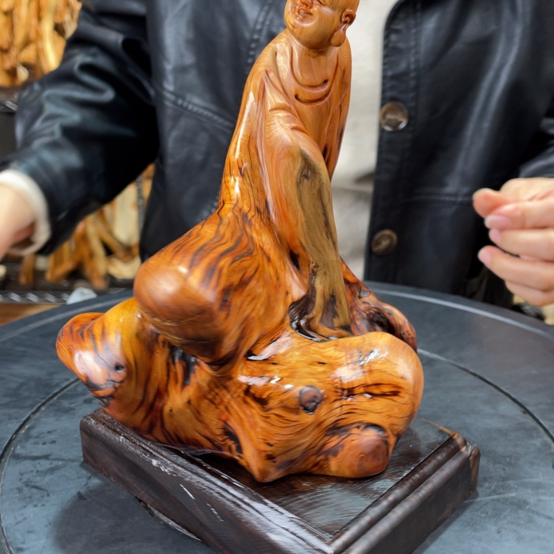 柏木（崖柏）随型摆件