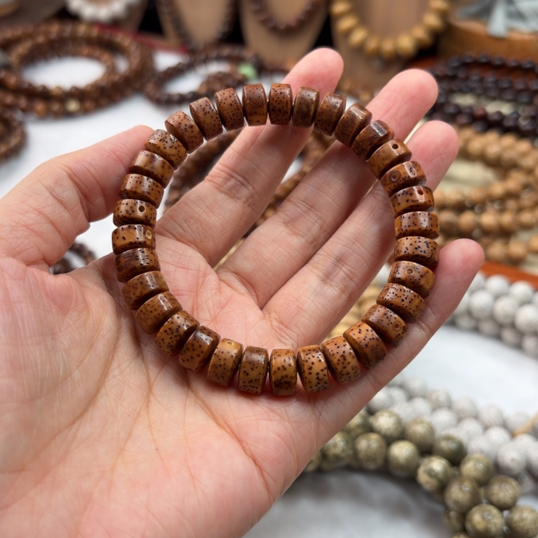 沫***曦星月菩提吊坠陈籽