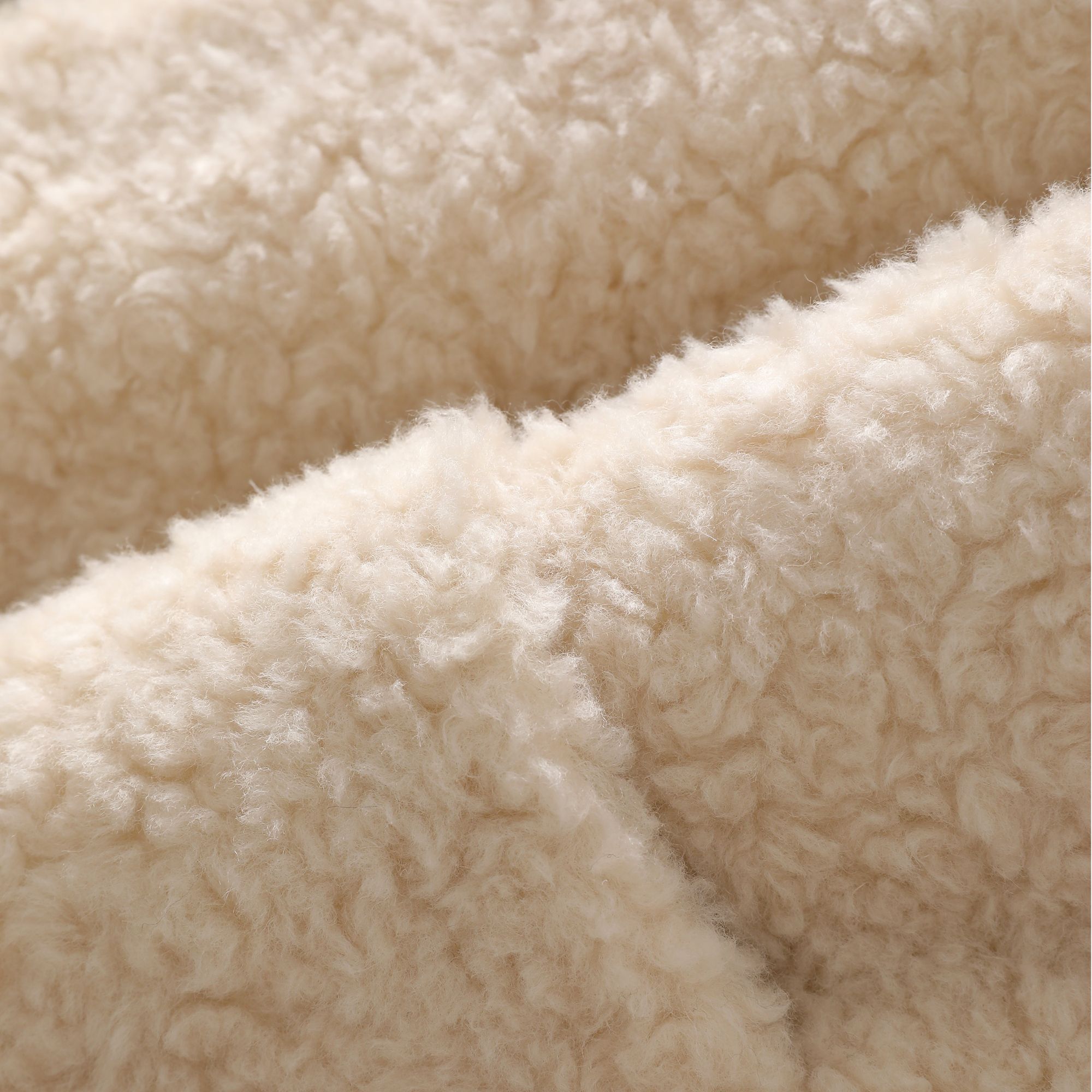 重磅推出：绵羊毛100%2025年新款女羊毛外套显瘦显高纯羊毛外套