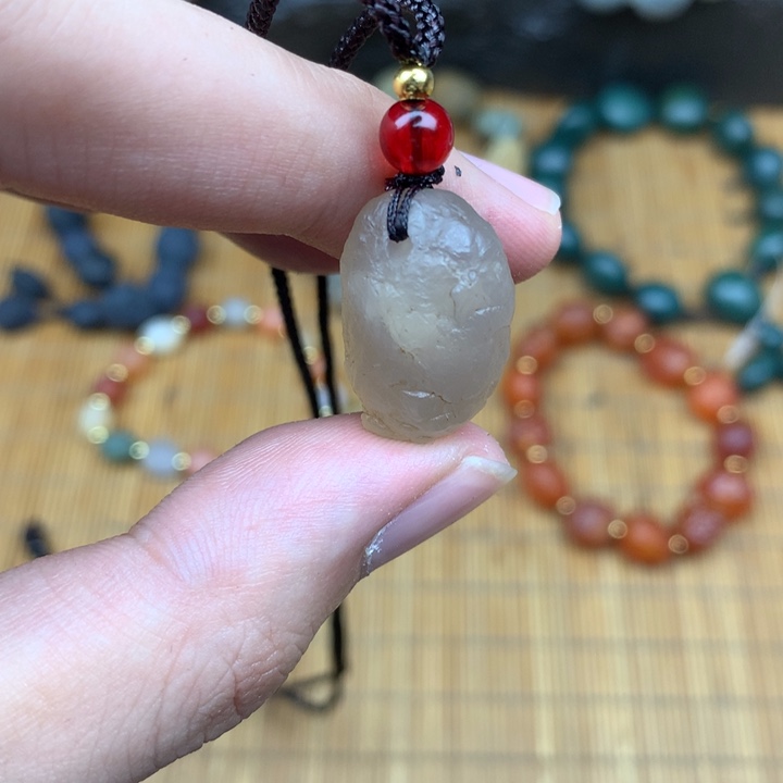 玛瑙/玉髓未镶嵌珠宝半成品