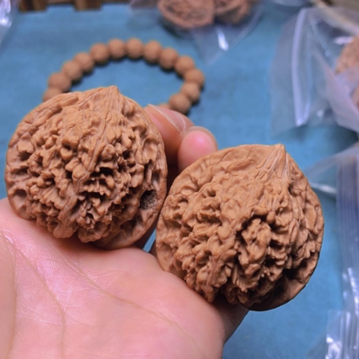 【闪购商品】核桃手串/手链40满天星修尖