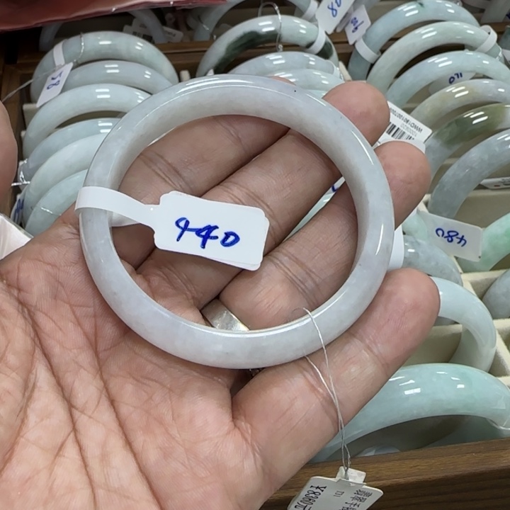 翡翠未镶嵌手镯翡翠